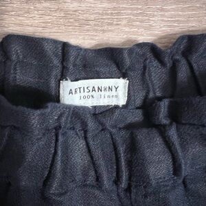 Artisan NY Women’s Dark Navy Linen Shorts